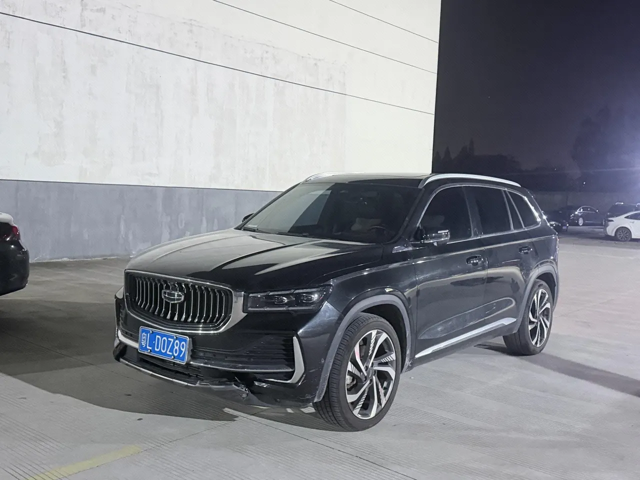 Open image lightbox: Geely 2021 XingyueL (Monjaro) 2.0TD EVO two-wheel drive smart automatic gear