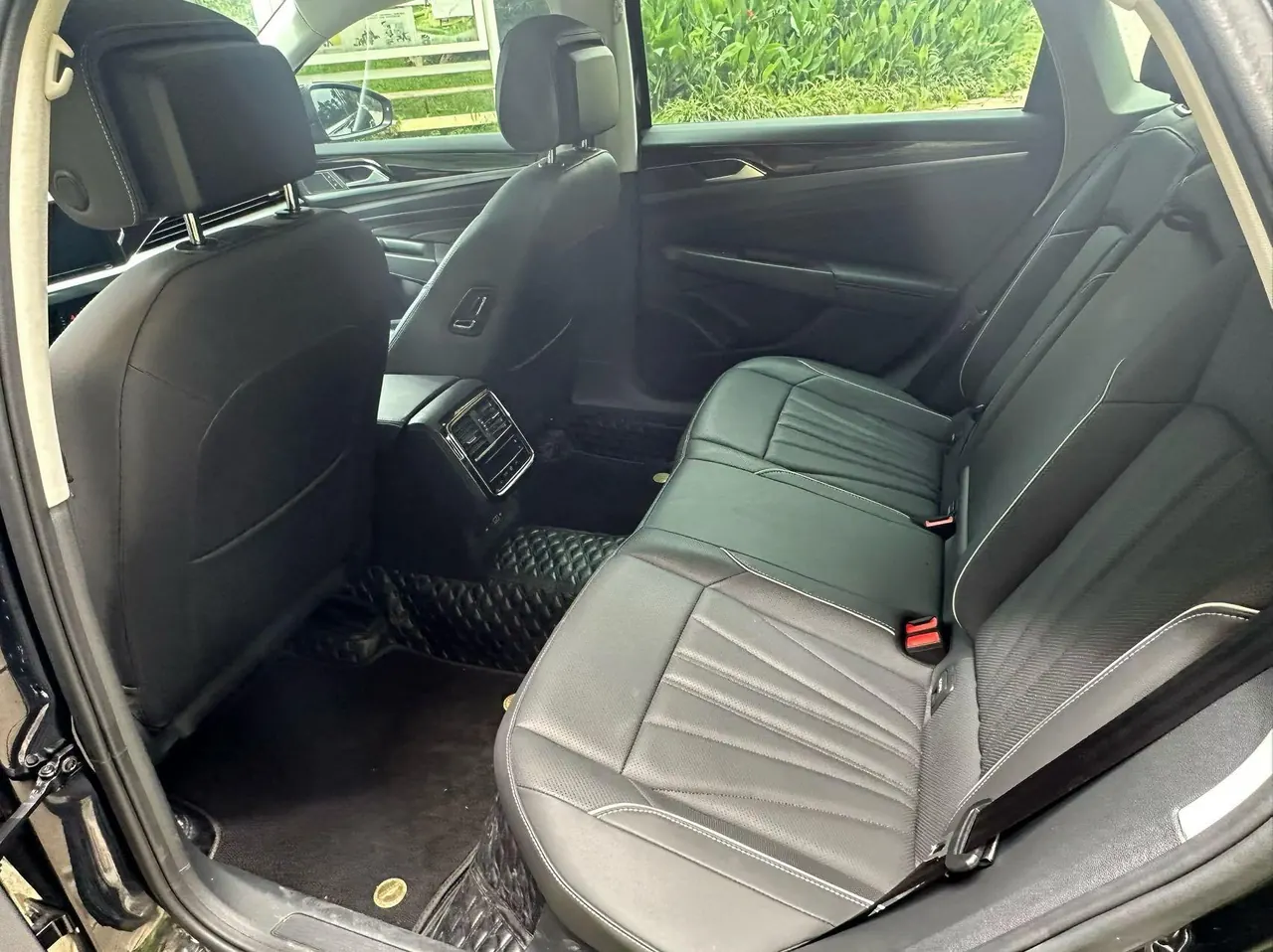Volkswagen 2024 Passat 2.0TSI 330TSI Elite Edition Automatic 5