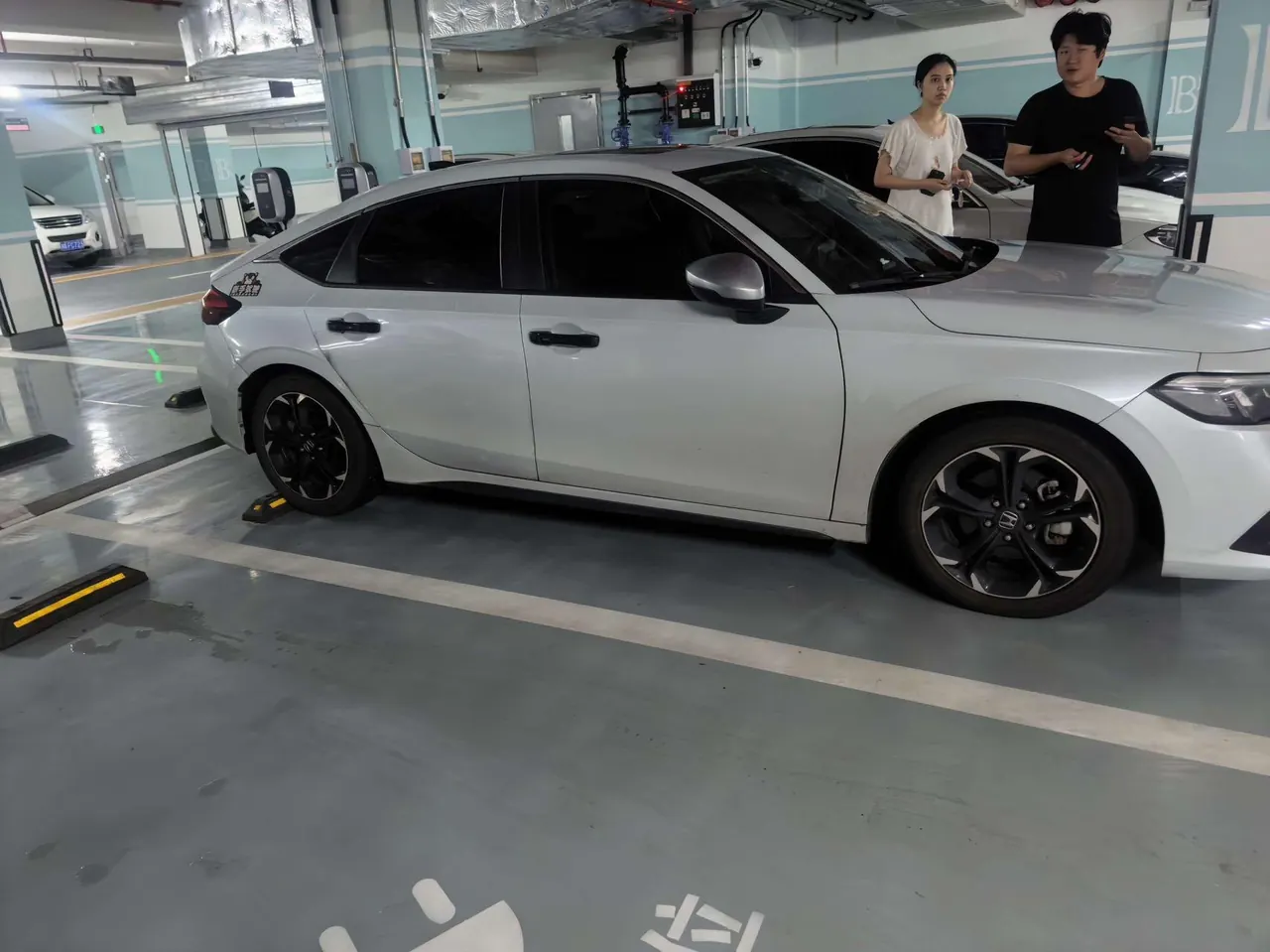 Honda 2023 Civic Hatchback e:HEV 2.0 Stepless Extremely Obsidian Automatic Gear 5