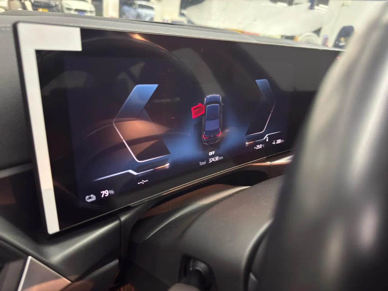 BMW 2024 i3 eDrive 40 L obsidian night sports suit automatic gear 10