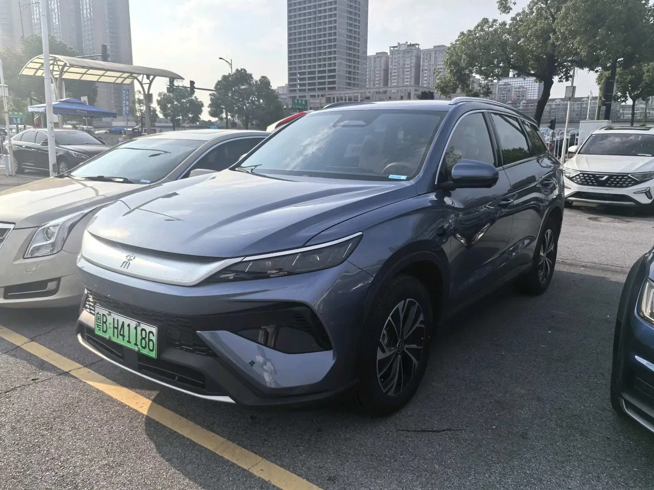 Open image lightbox: BYD Song Pro New Energy 2026 Song Pro DM-i 1.5 Stepless 133KM Exceed Automatic Gear