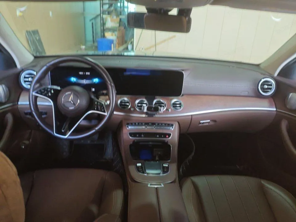 Mercedes Benz E Class 2023 E 300 L 2.0T Luxury Automatic Gear 2