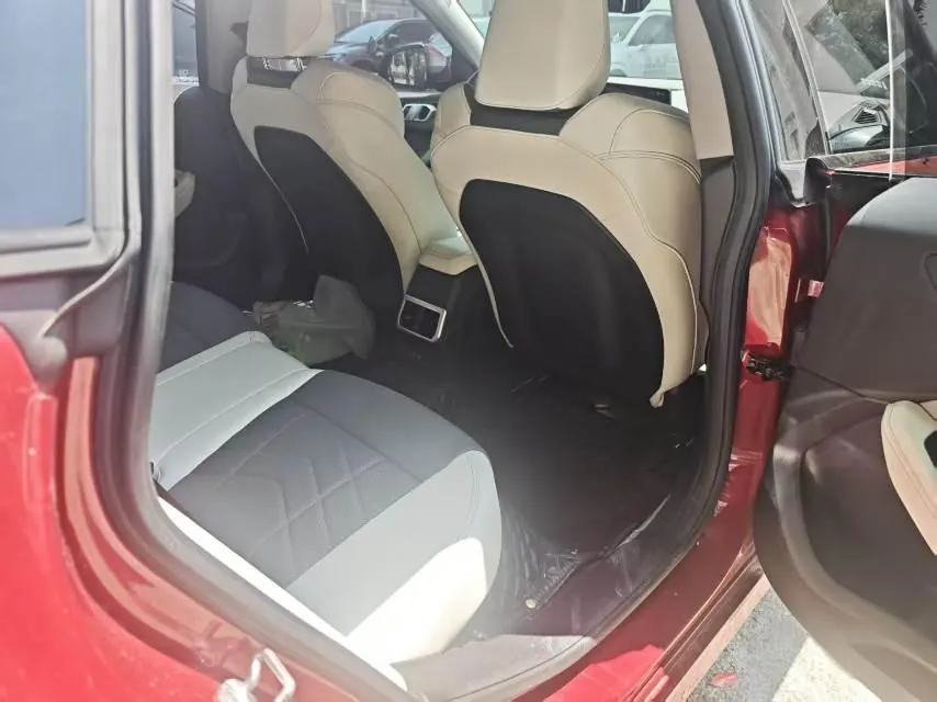 BMW 2 Series 2026 225L 2.0T M Sports Suit Automatic Gear 5