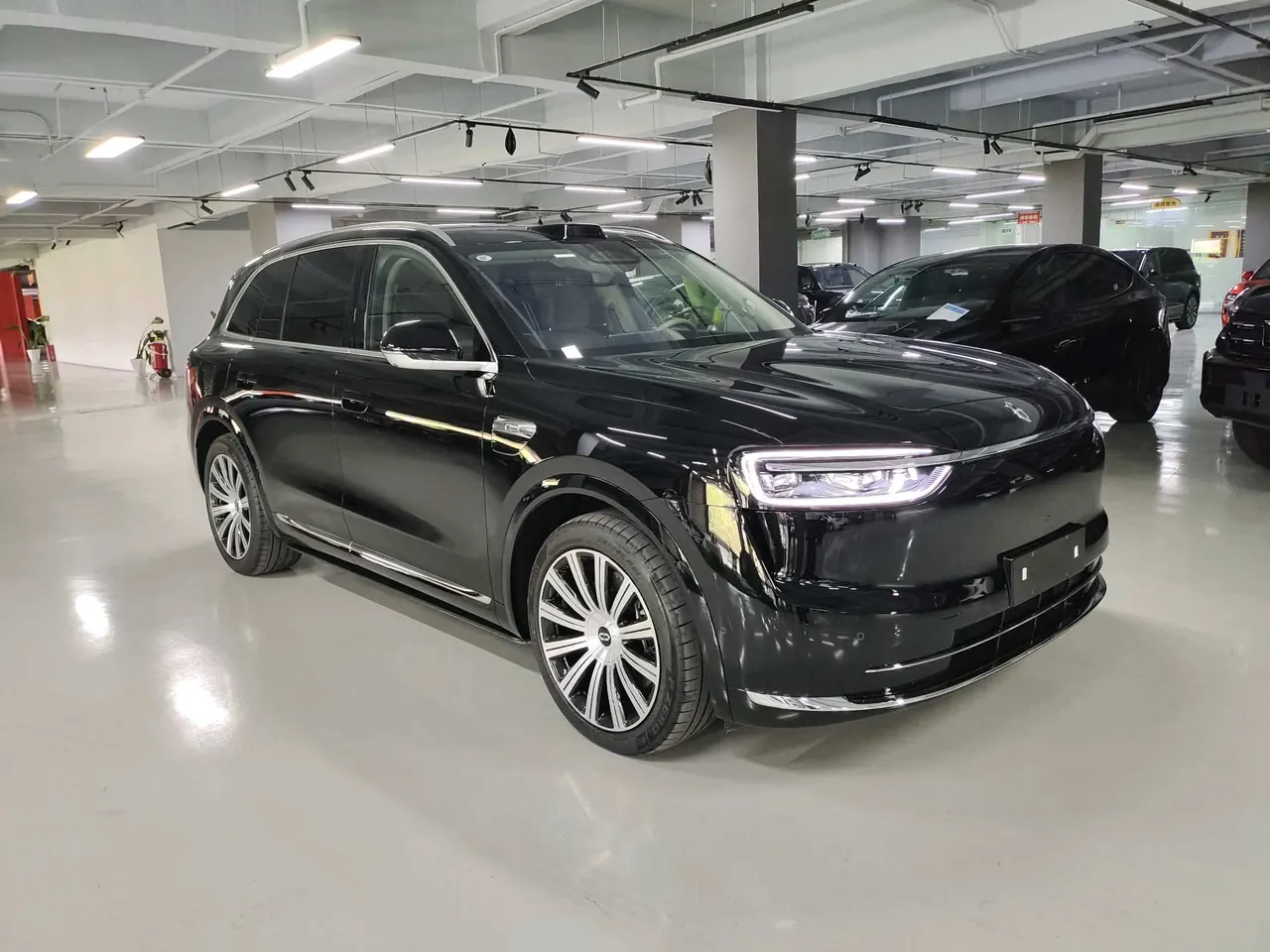 AITO 2026 AITO M7 extended range Ultra 4-wheel drive version 6 seats (896-line laser Radar) automatic gear 5