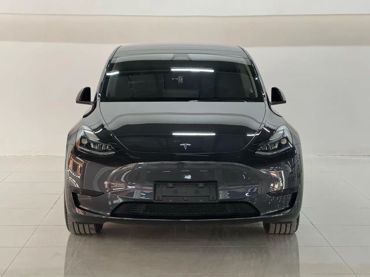 Tesla 2024 Model Y rear-wheel drive version automatic transmission 2