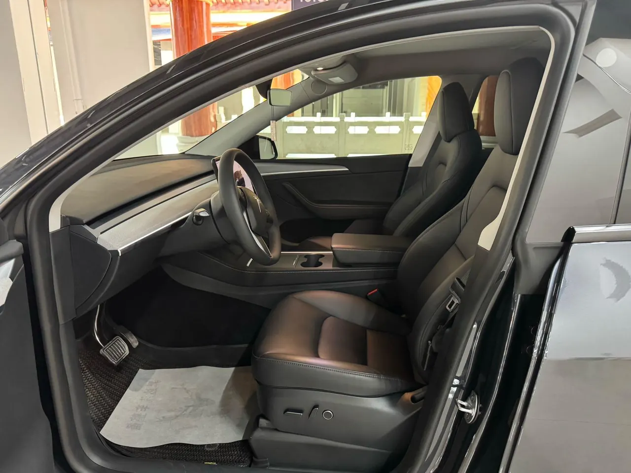 Tesla 2024 Model Y rear-wheel drive version automatic transmission 4