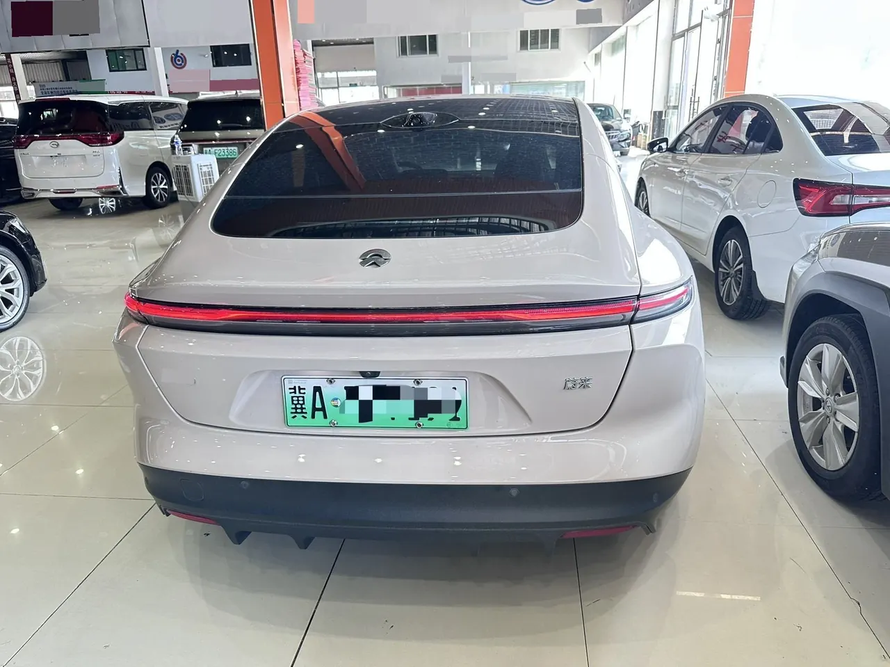 NIO 2024 ET5 75kWh automatic gear 7