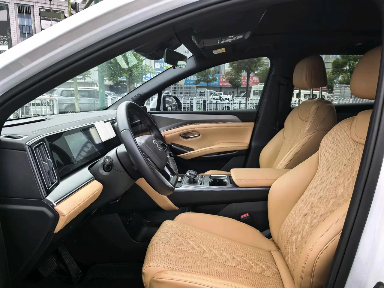 BYD 2024 Song L DM-i 1.5 Stepless 112km Exceed Automatic Transmission 11