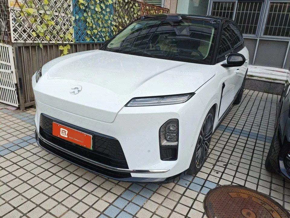 打开图片灯箱:NIO 2026 ES8 6‑Seater Executive Signature Edition Automatic Transmission