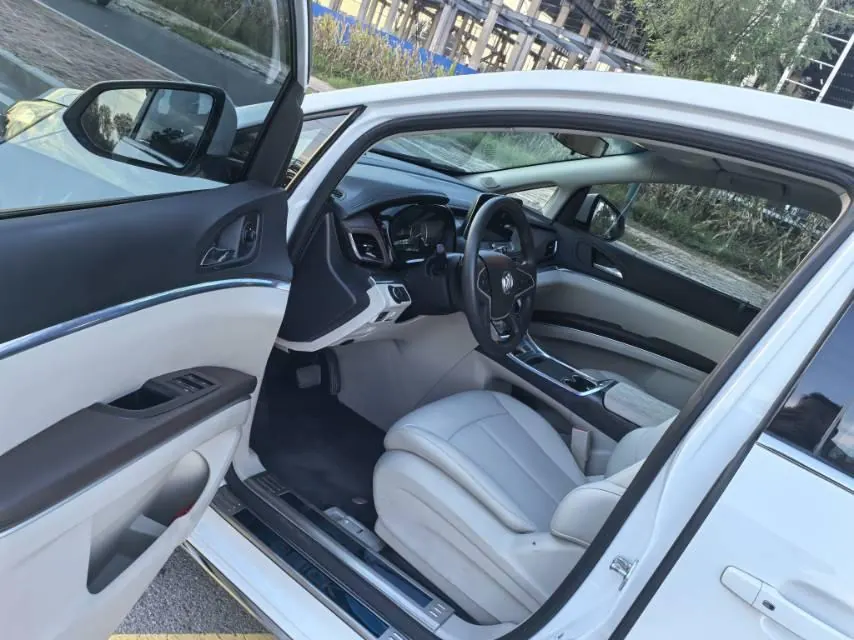 Buick 2023 GL8 Land Business Class 48V 2.0T 652T Smart Automatic Gear 5