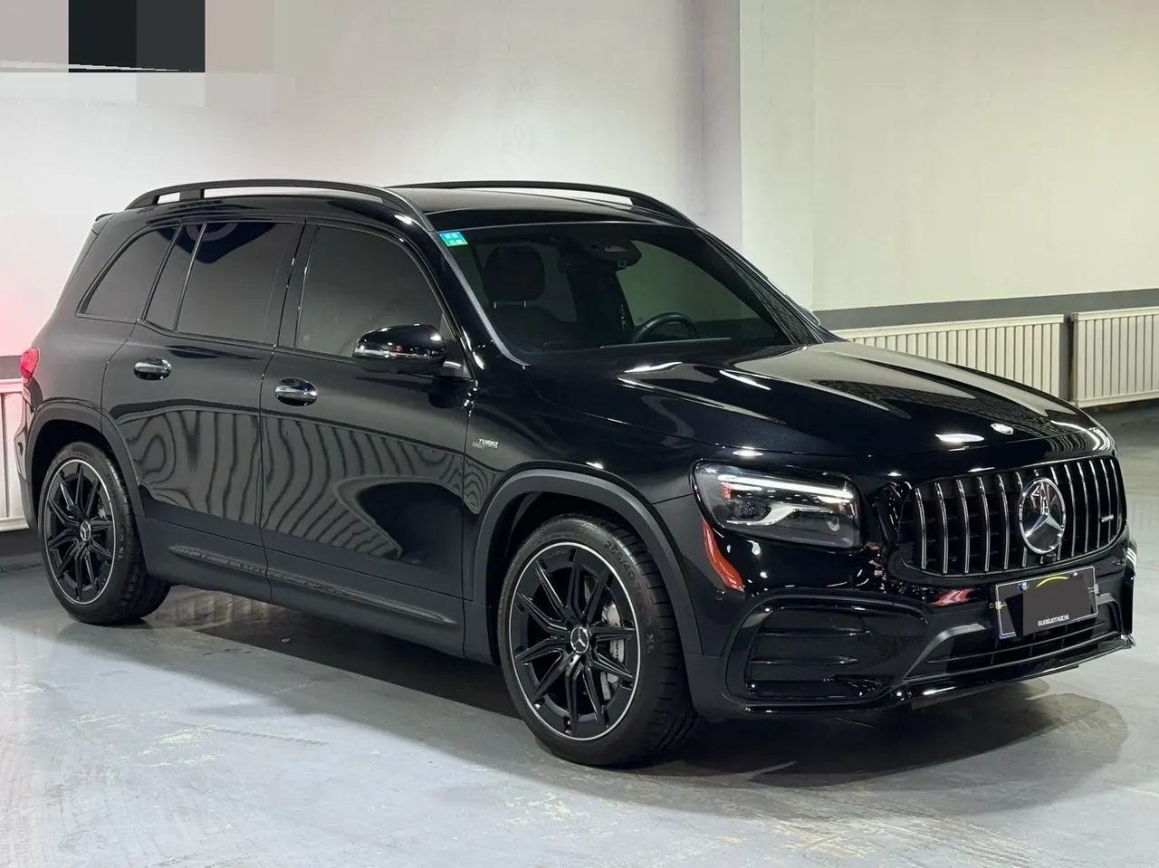 Mercedes Benz GLB AMG (Imported) 2024 GLB 35 AMG 4MATIC 48V 2.0T Automatic 3