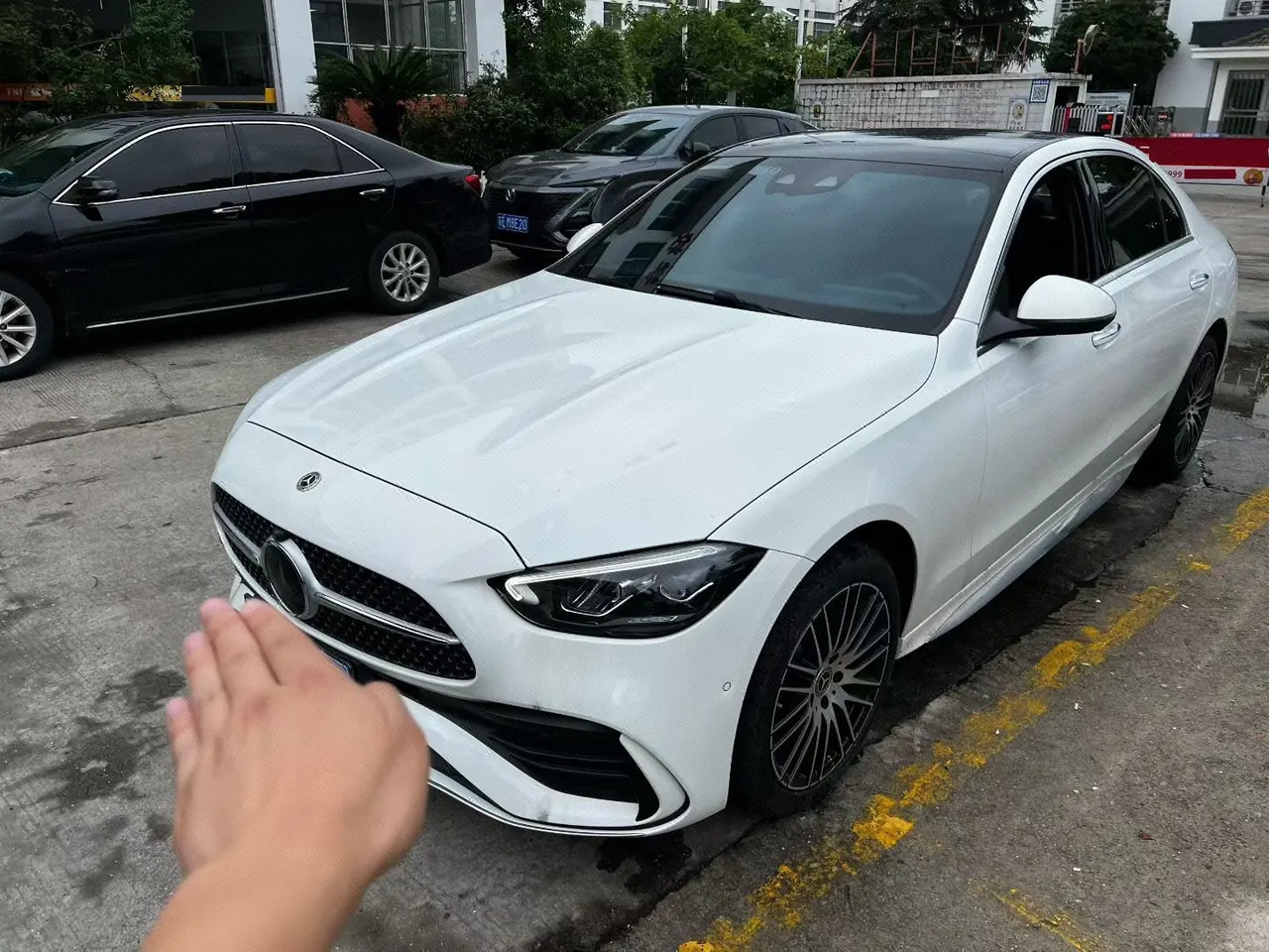 打开图片灯箱:Mercedes Benz Class C 2026 C 260 L 48V 2.0T Sports Edition Automatic Gear