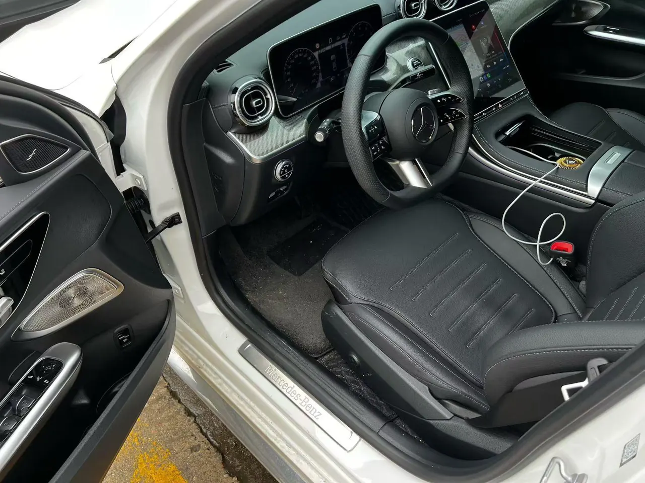 Mercedes Benz Class C 2026 C 260 L 48V 2.0T Sports Edition Automatic Gear 3