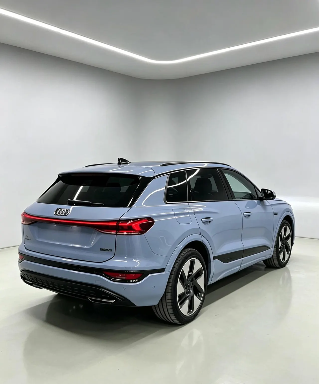 Audi 2026 Q6L Sportback e-tron Starts Pilot Edition Automatic Gear 2