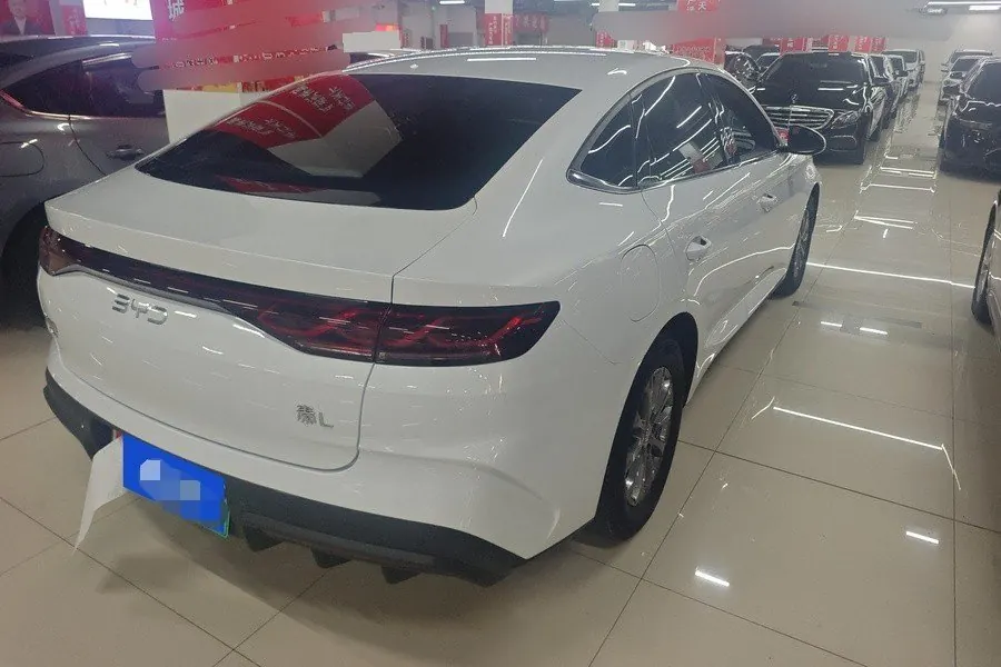 BYD 2024 Qin L DM-i 1.5 stepless 80KM Exceed automatic gear 2