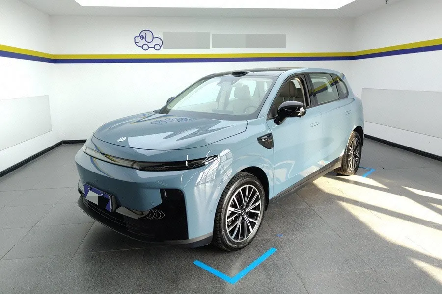 Open image lightbox: Leapmotor 2025 B 10 510 laser Radar smart driving version of automatic gear