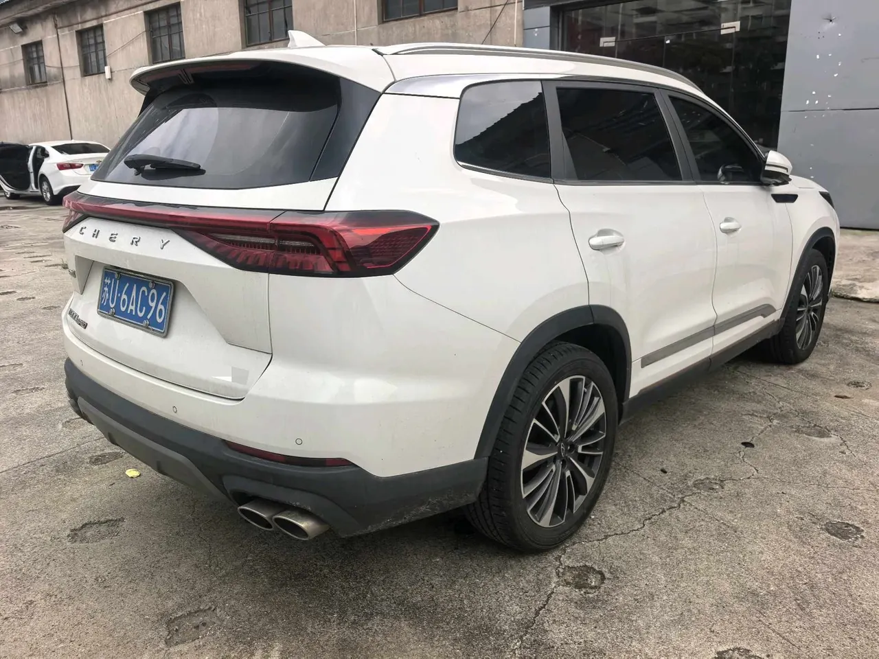Chery 2024 Ruihu 8 PRO 2.0T 390T Champion Edition Two-Drive Peak Edition 5-seat Automatic Gear 3
