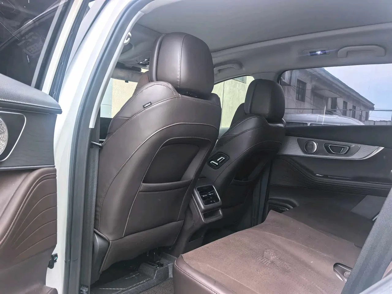 Chery 2024 Ruihu 8 PRO 2.0T 390T Champion Edition Two-Drive Peak Edition 5-seat Automatic Gear 6