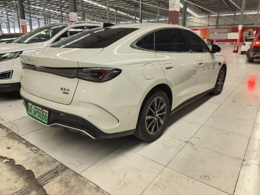 BYD 2025 seals 06 DM-i 1.5 stepless smart driving version 120KM honorable automatic gear 5