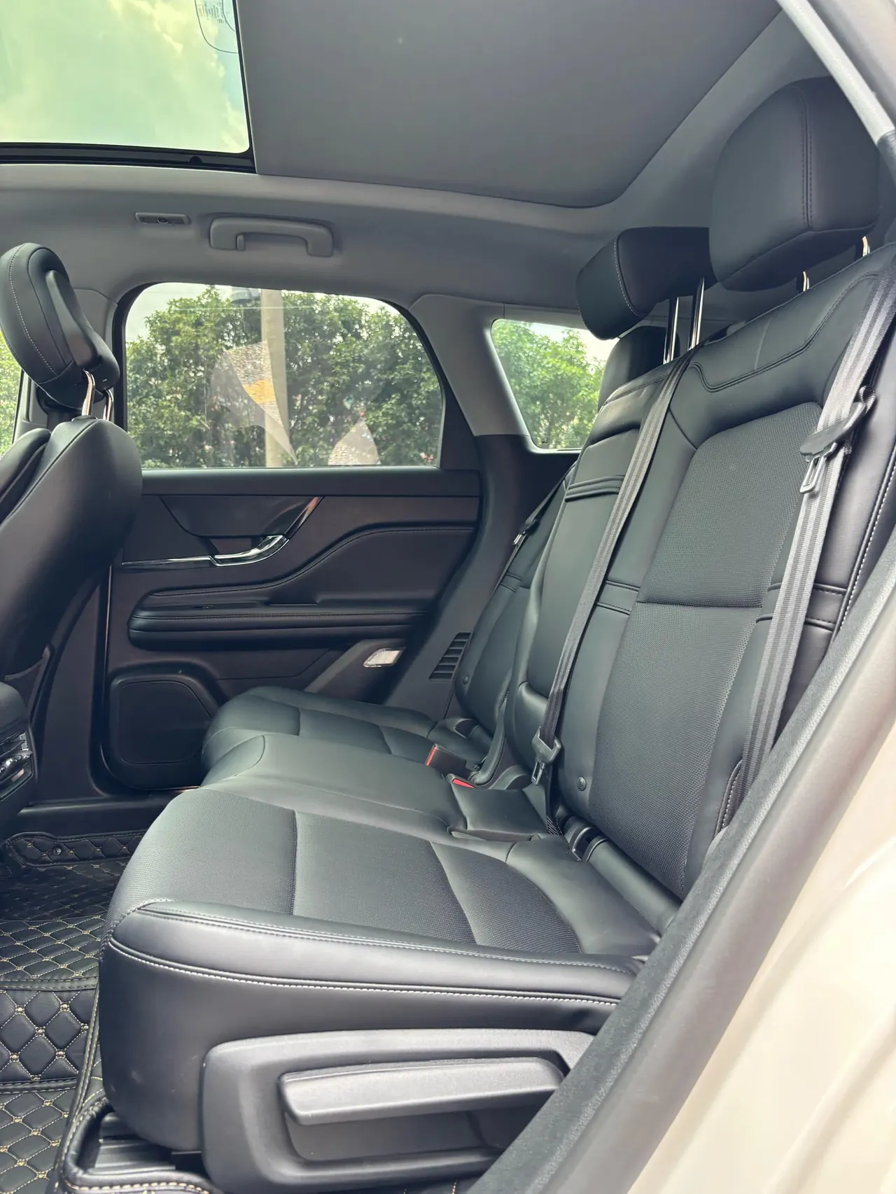Lincoln 2022 adventurer 2.0T two-wheel drive exclusive edition (facelift) automatic gear 7