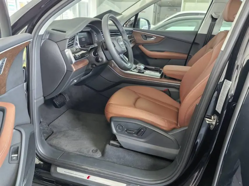 Audi Q7 (Imported) 2025 Q7 48V 3.0TFSI 55TFSI Quattro S line Black Samurai Automatic Gear 3