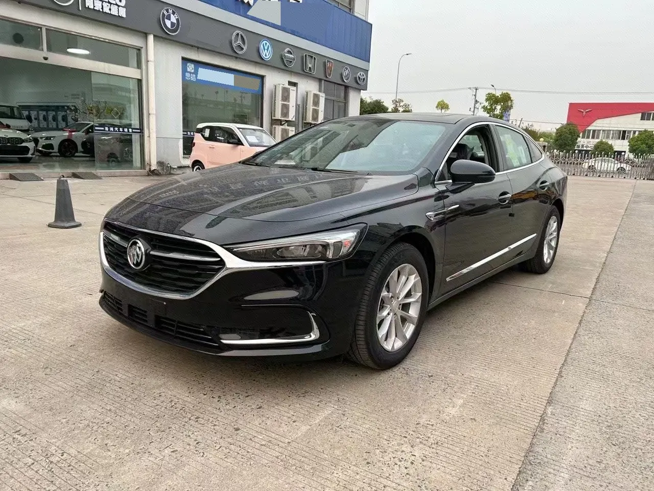 Open image lightbox: Buick 2022 LaCrosse 1.5T 552T Luxury Automatic Gear