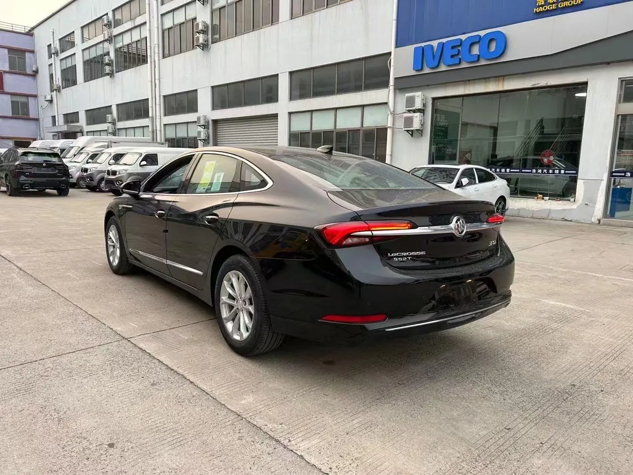 Buick 2022 LaCrosse 1.5T 552T Luxury Automatic Gear 5