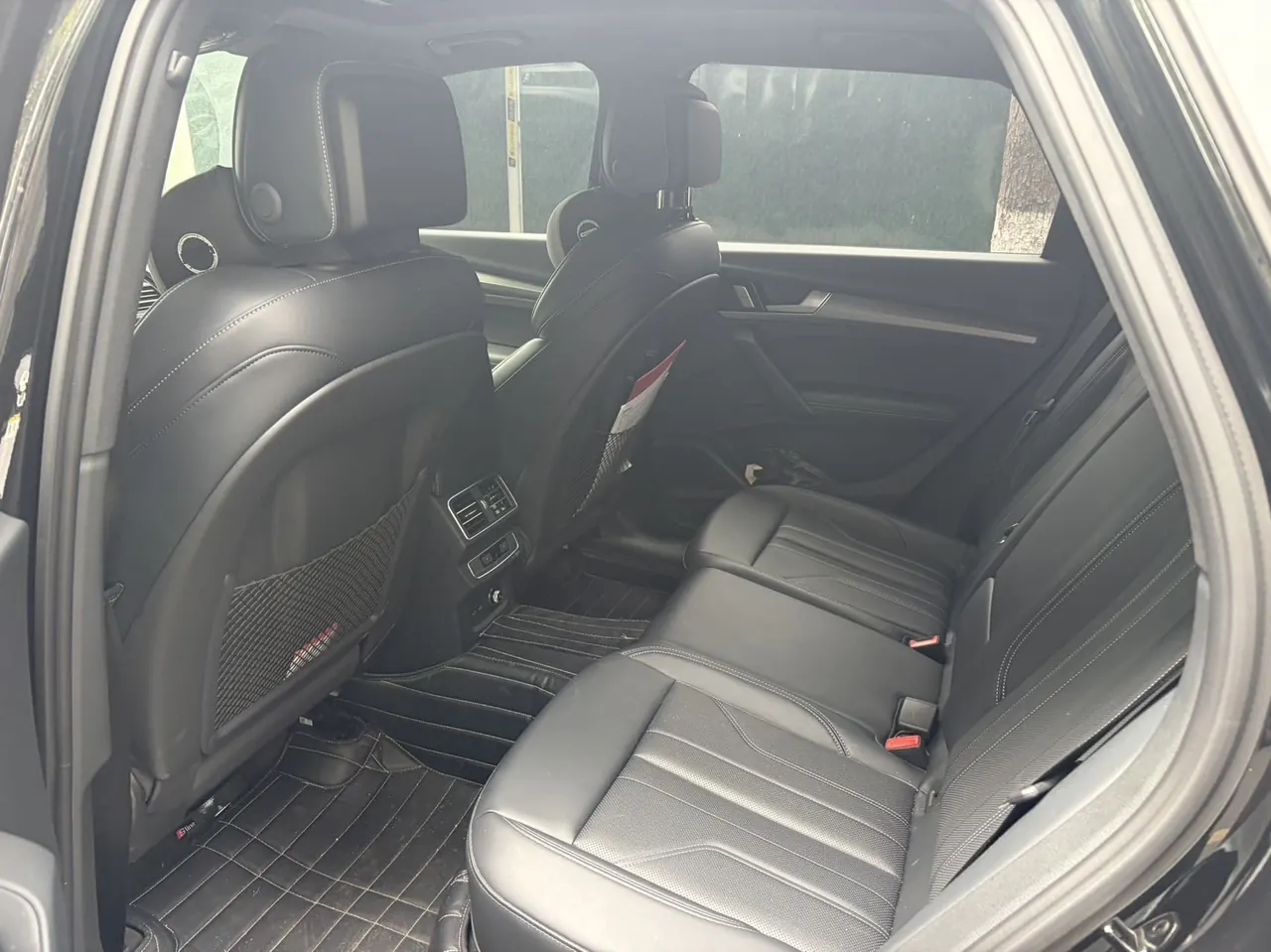 Audi 2024 Q5L 2.0TFSI 45TFSI luxury dynamic automatic transmission 5