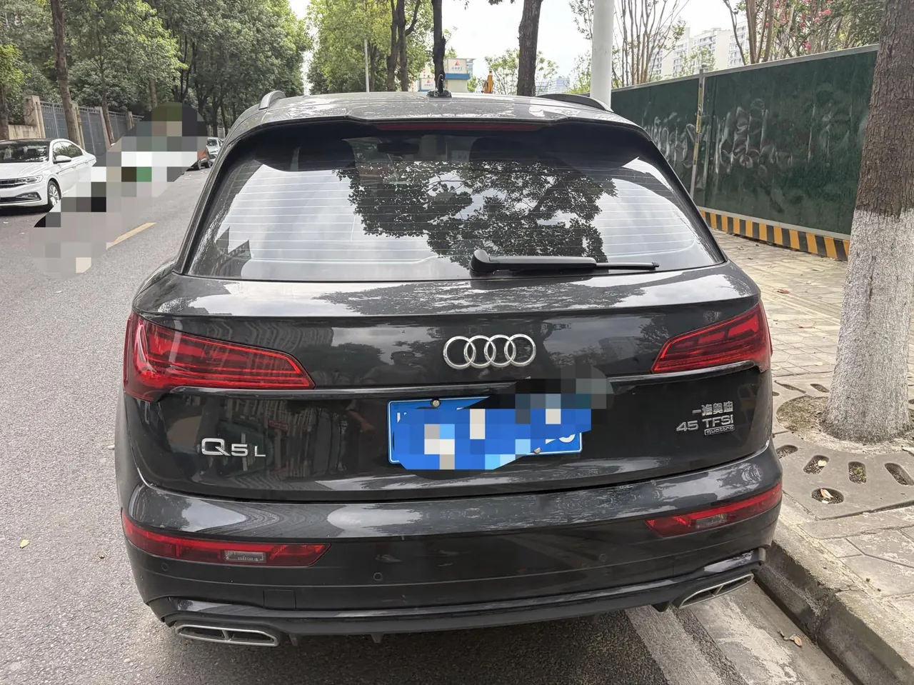 Audi 2024 Q5L 2.0TFSI 45TFSI luxury dynamic automatic transmission 7