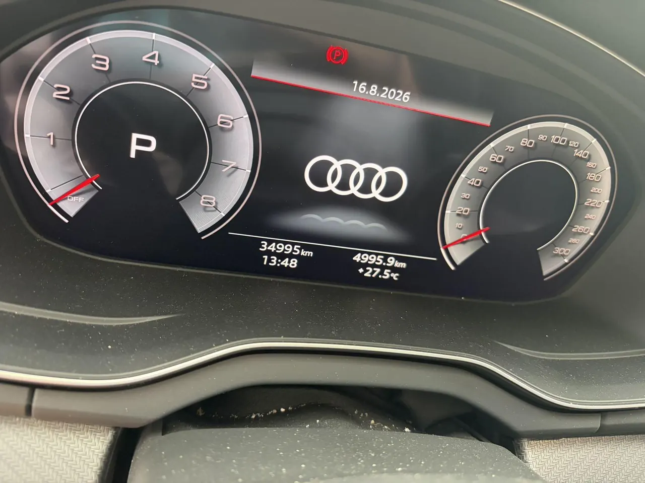 Audi 2024 Q5L 2.0TFSI 45TFSI luxury dynamic automatic transmission 9