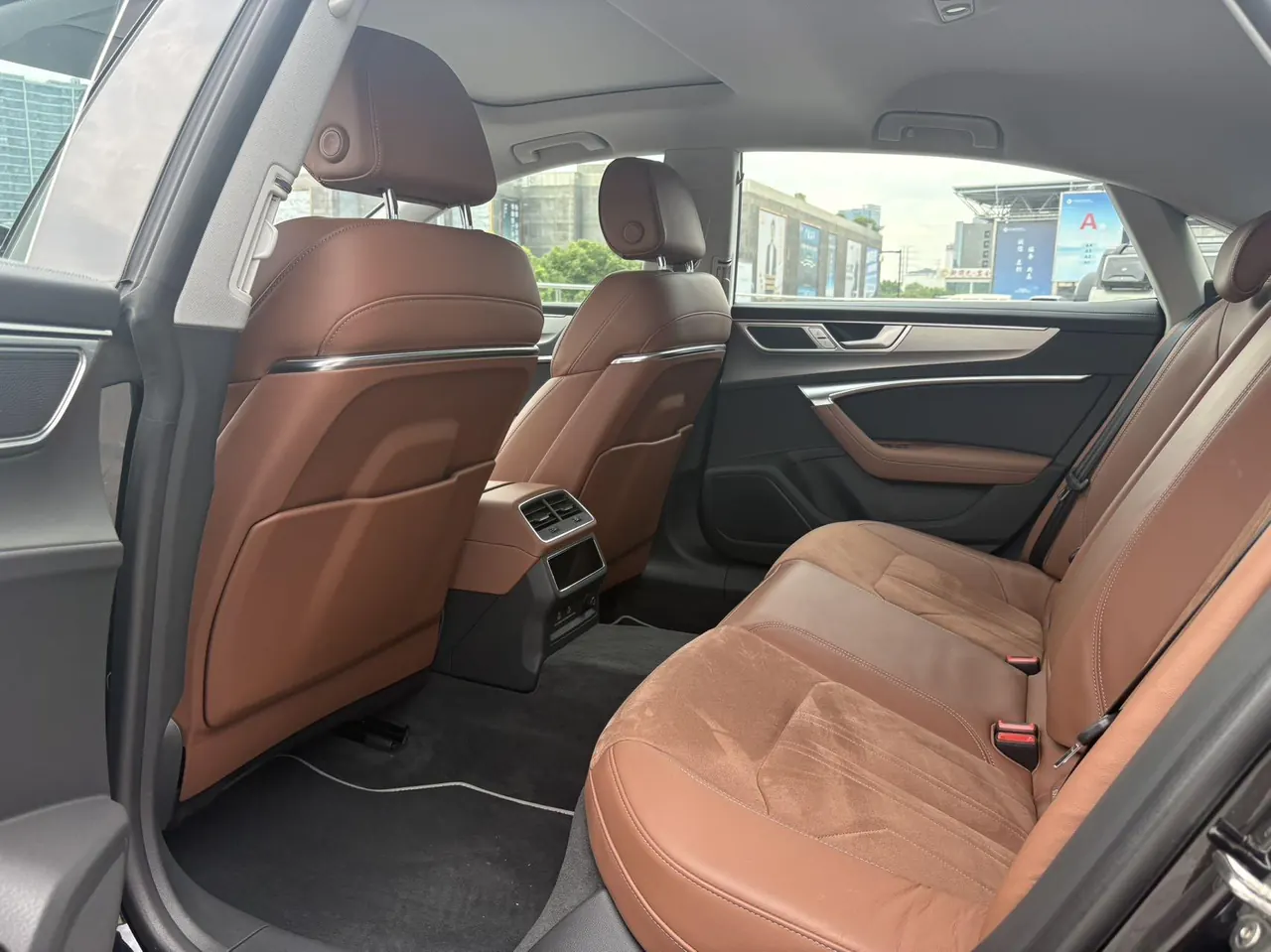 Audi 2024 A7L 2.0TFSI 45TFSI Luxury Automatic 6