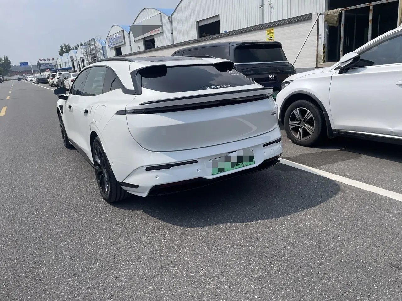 Zeekr 2025 Zeekr 7X 75kWh rear drive smart driving version automatic transmission 4