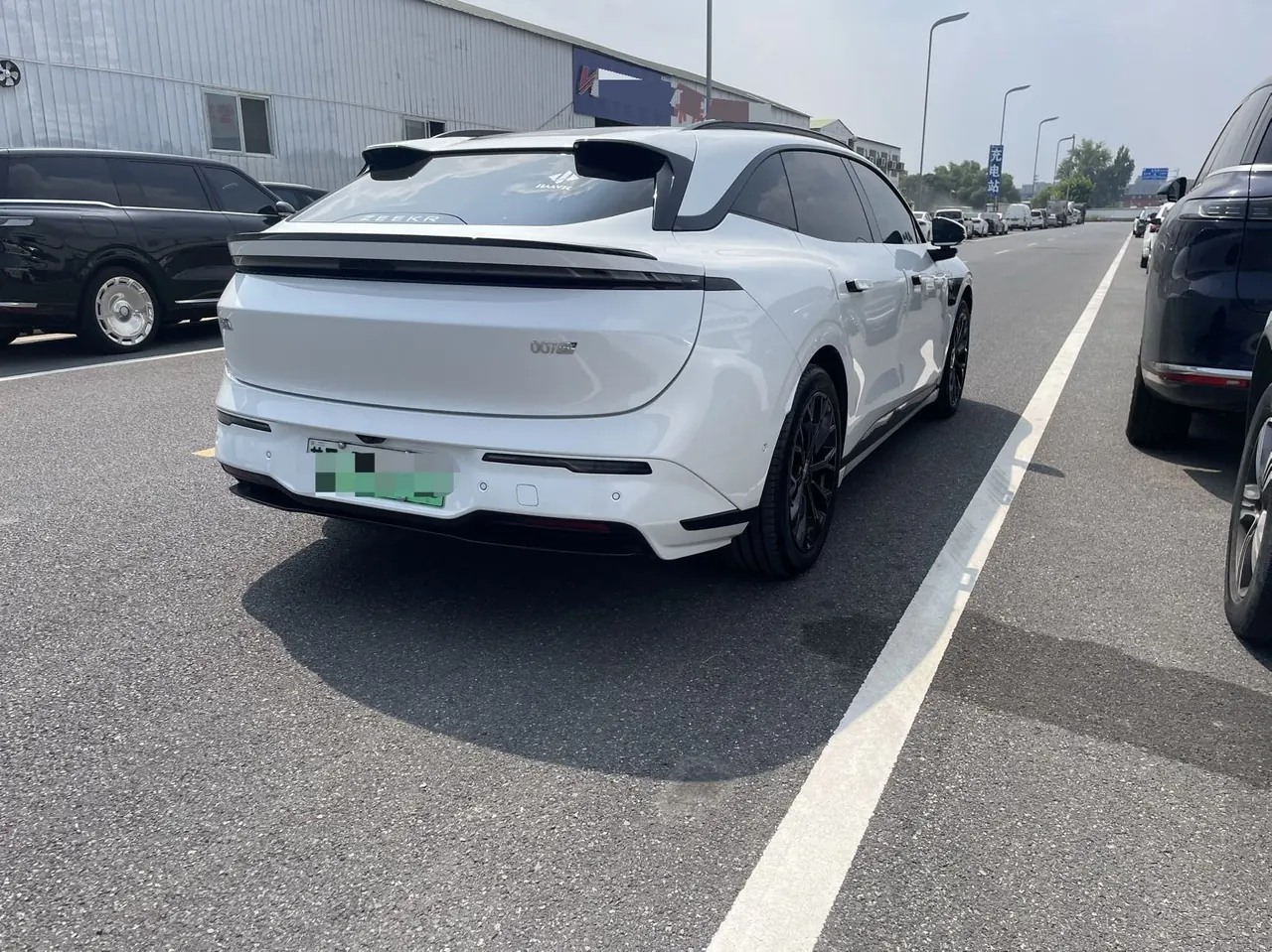 Zeekr 2025 Zeekr 7X 75kWh rear drive smart driving version automatic transmission 5