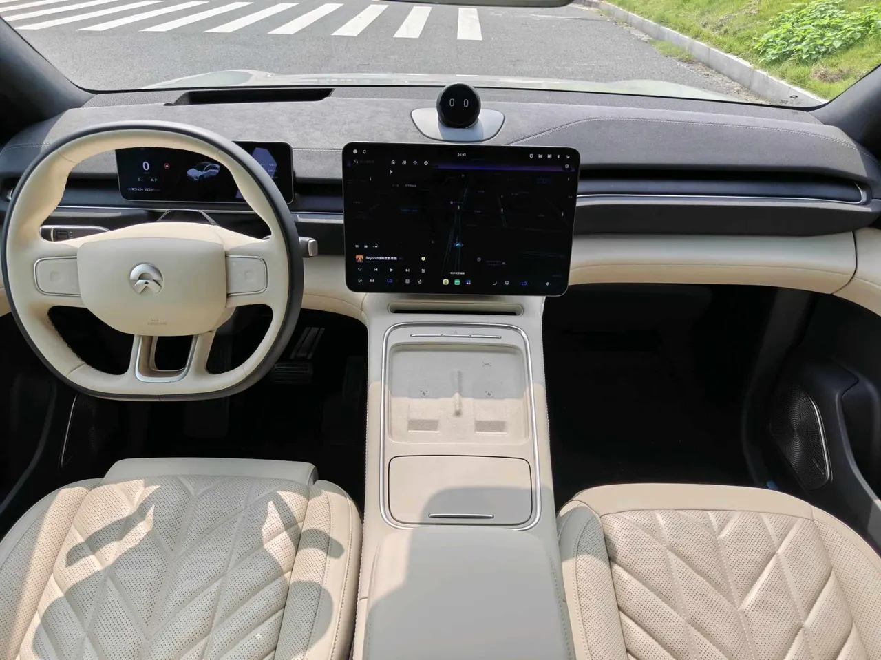 NIO 2025 EC6 75kWh automatic transmission 8