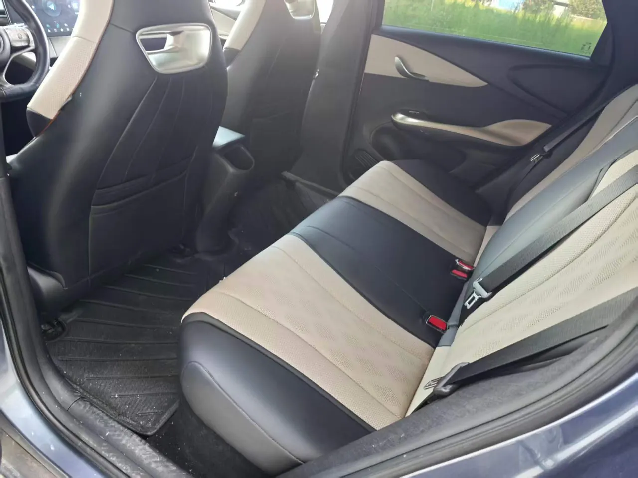 BYD 2025 Dolphins 420km Free Edition Automatic 7
