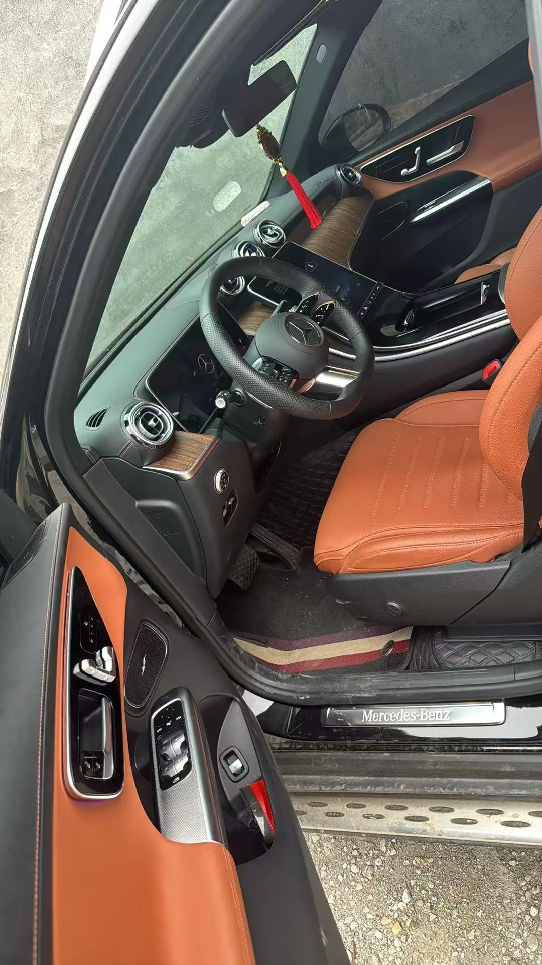 Mercedes Benz 2025 GLC 300 L 4MATIC 48V 2.0T Dynamic 5-seat (Modified) Automatic Gear 4