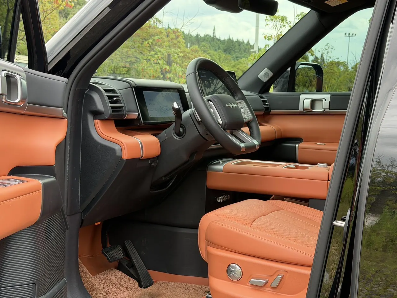 FangChengBao 2025 titanium 7 1.5T stepless 190KM four-wheel drive Ultra version of automatic gear 5