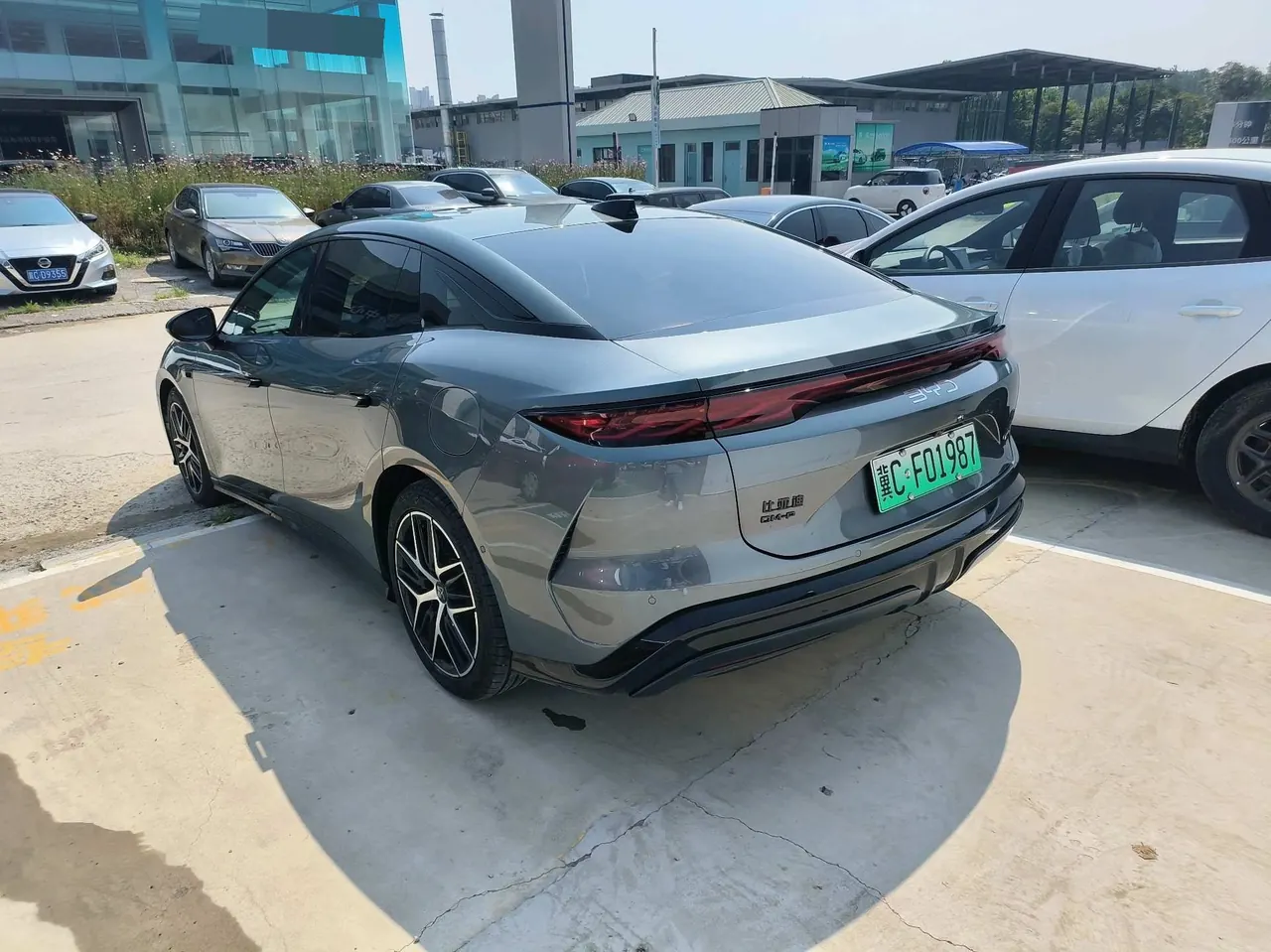 BYD 2025 Han L DM-p 1.5T Stepless Four-wheel Drive Laser Radar Flagship Automatic Gear 6