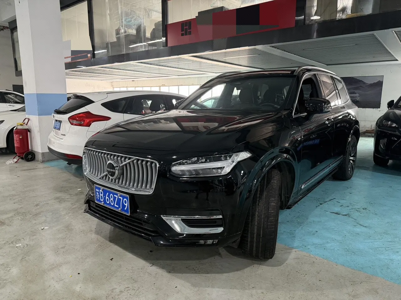 Open image lightbox: Volvo XC90 (Imported) 2023 XC90 48V 2.0T B6 Zhiya Deluxe Edition 7-seat Automatic Gear