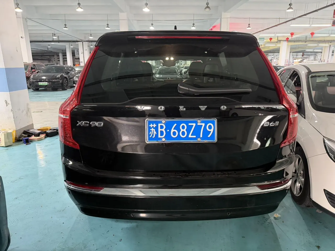 Volvo XC90 (Imported) 2023 XC90 48V 2.0T B6 Zhiya Deluxe Edition 7-seat Automatic Gear 8