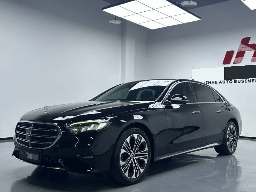 打开图片灯箱:Mercedes Benz E Class 2025 E 300 L 48V 2.0T Luxury (Modified) Automatic Gear