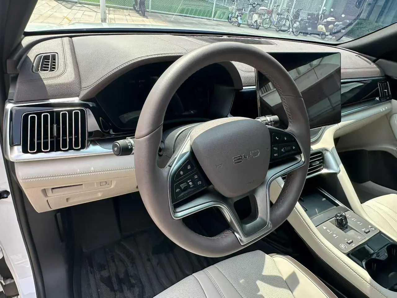 BYD Song PLUS New Energy 2025 Song PLUS DM-i 1.5 Stepless 160KM Flagship Automatic Gear 5