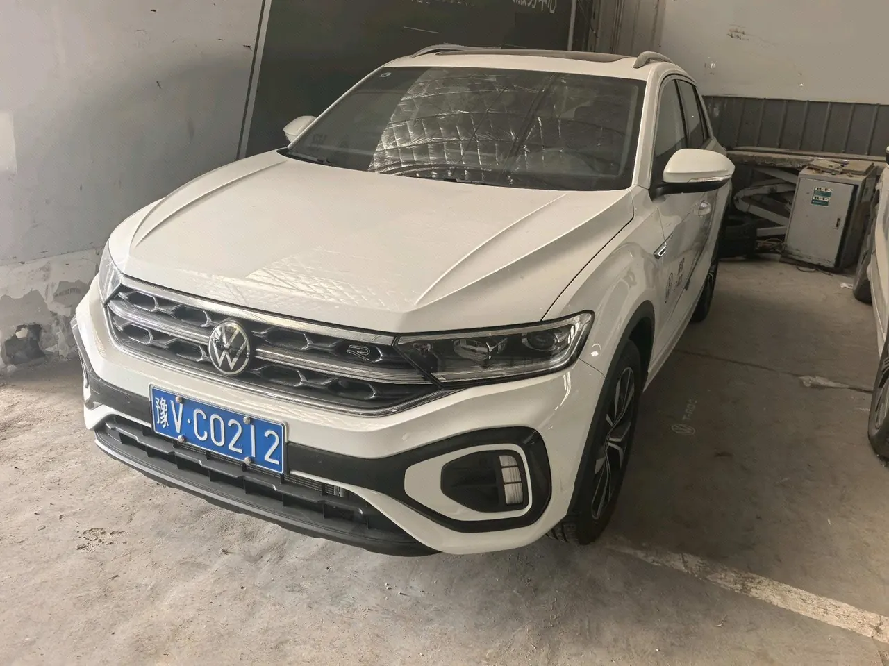 打开图片灯箱:Volkswagen 2025 Tange 1.5TSI 300TSI Two-Drive Chen Guang Edition Automatic Gear