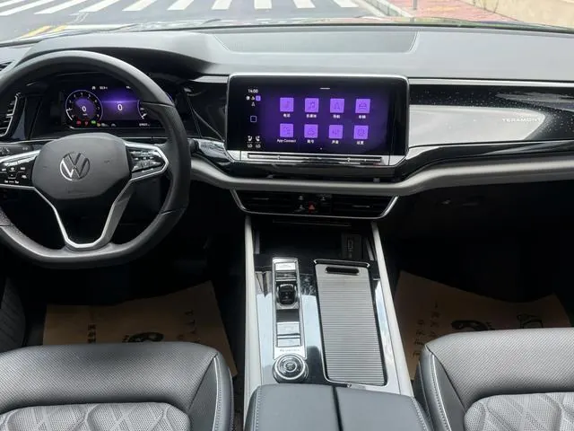 Volkswagen 2023 Tuang 2.0TSI 380TSI Four-wheel Drive Deluxe Edition Automatic Gear 7