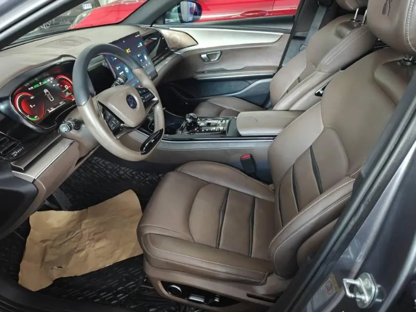 BYD 2020 Han Super Long Endurance Deluxe Automatic Transmission 4