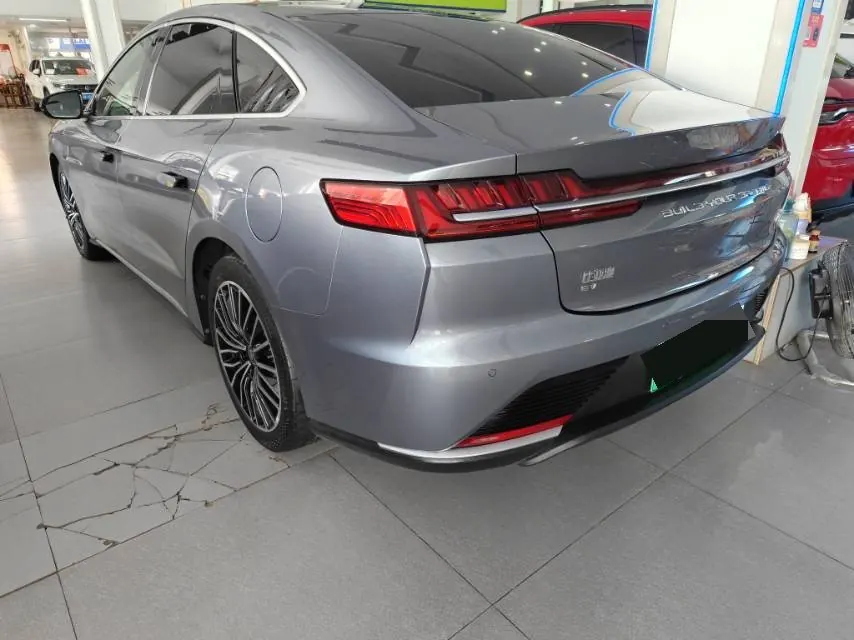 BYD 2020 Han Super Long Endurance Deluxe Automatic Transmission 7