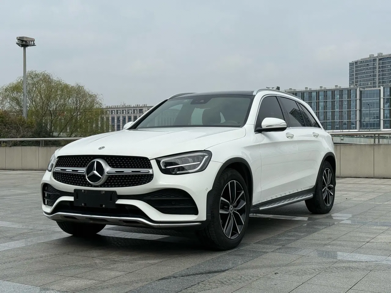 Open image lightbox: Mercedes Benz 2020 GLC 300 L 4MATIC 2.0T Dynamic (Modified) Automatic Gear