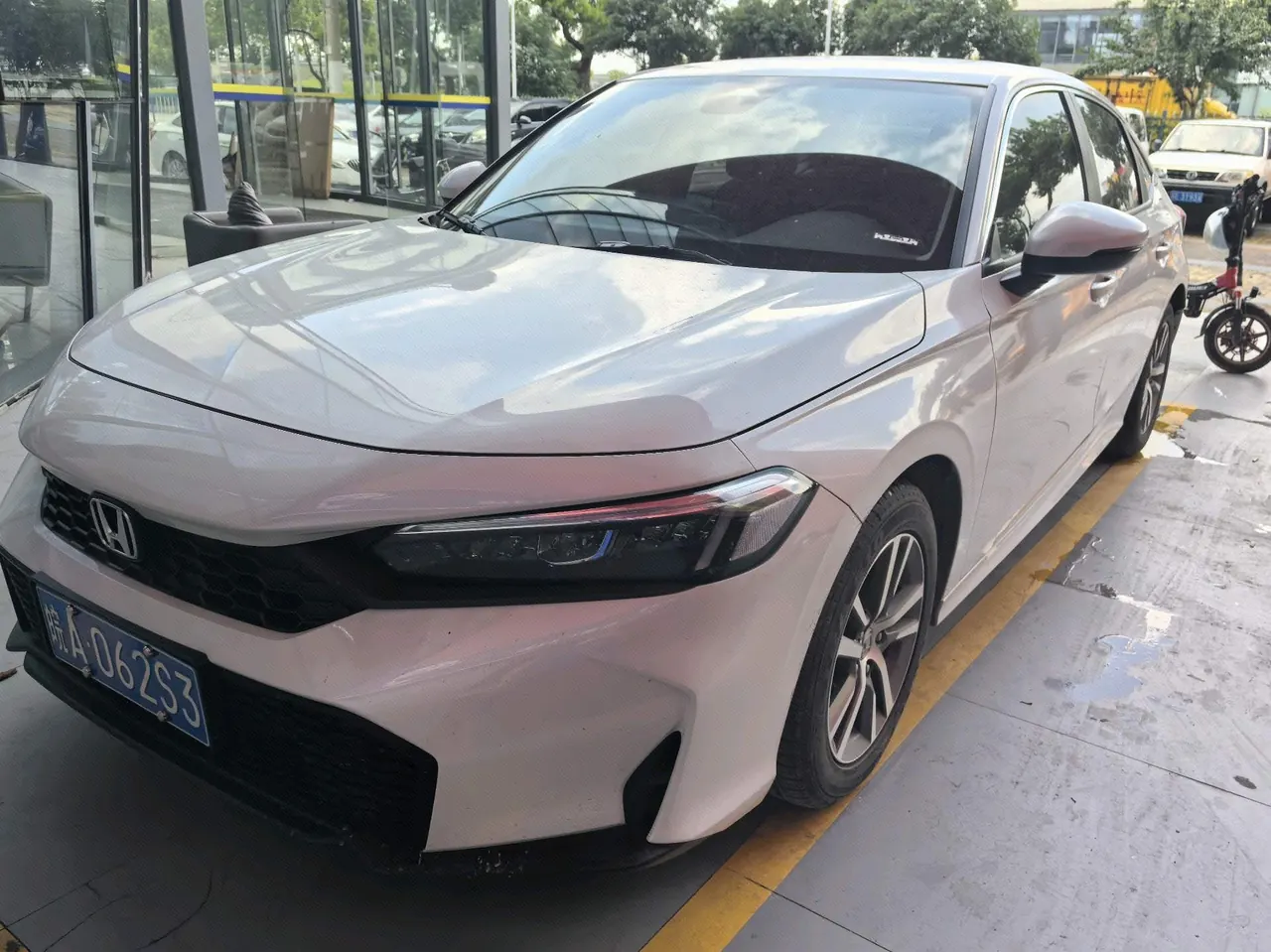 Open image lightbox: Honda 2025 Civic 1.5T Stepless 240TURBO Zhiqu Plus Automatic Gear