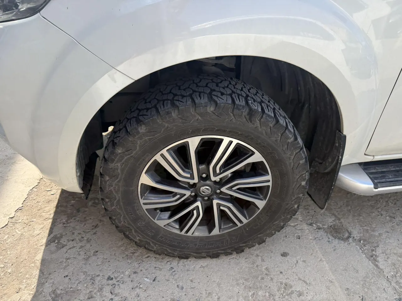 Nissan 2020 Tuda 2.5 Four-wheel Drive Flagship Automatic Gear 3