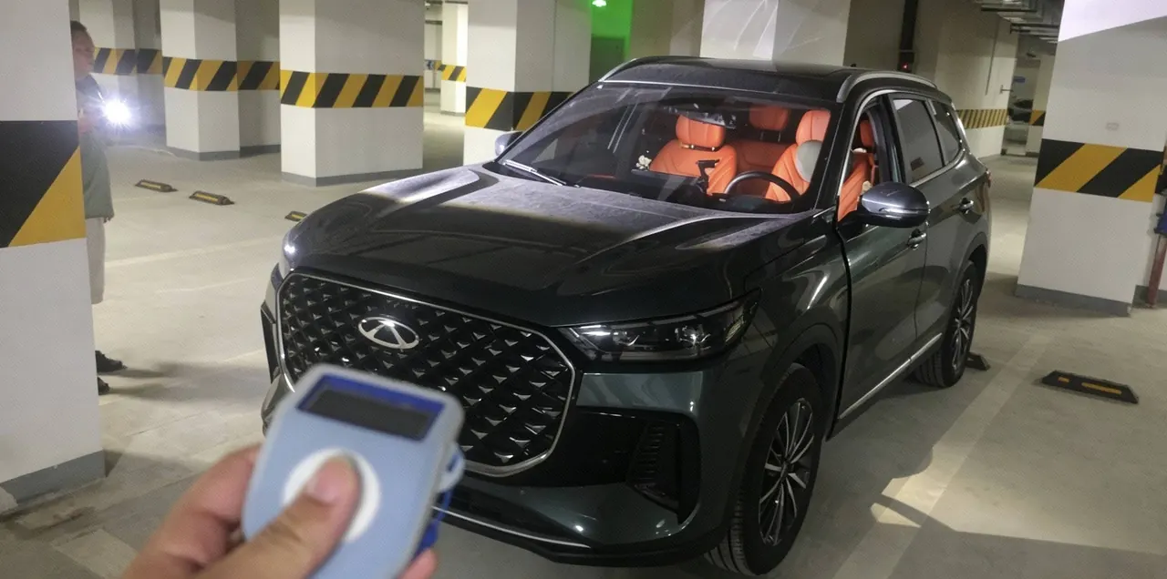Open image lightbox: Chery 2025 Tiggo 8 PLUS 1.6TGDI 290TGDI Luxury Automatic Gear